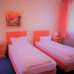 艾尔特斯德-吉奥斯克尔酒店 3*
