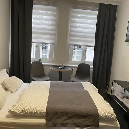 Altstadt-hotel Gosequell ゲストハウス 3*